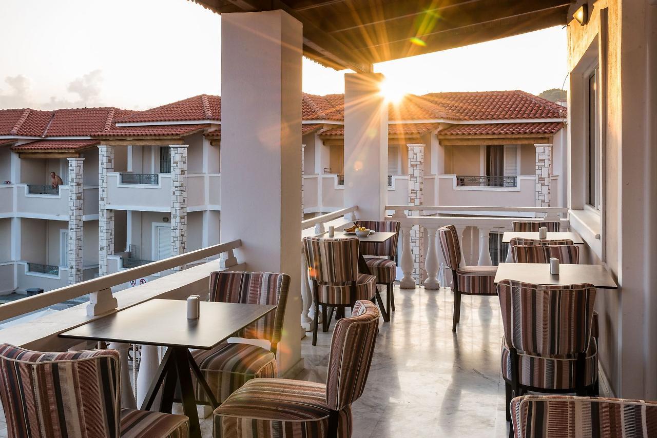 Windmill Hotel Аргасі Екстер'єр фото