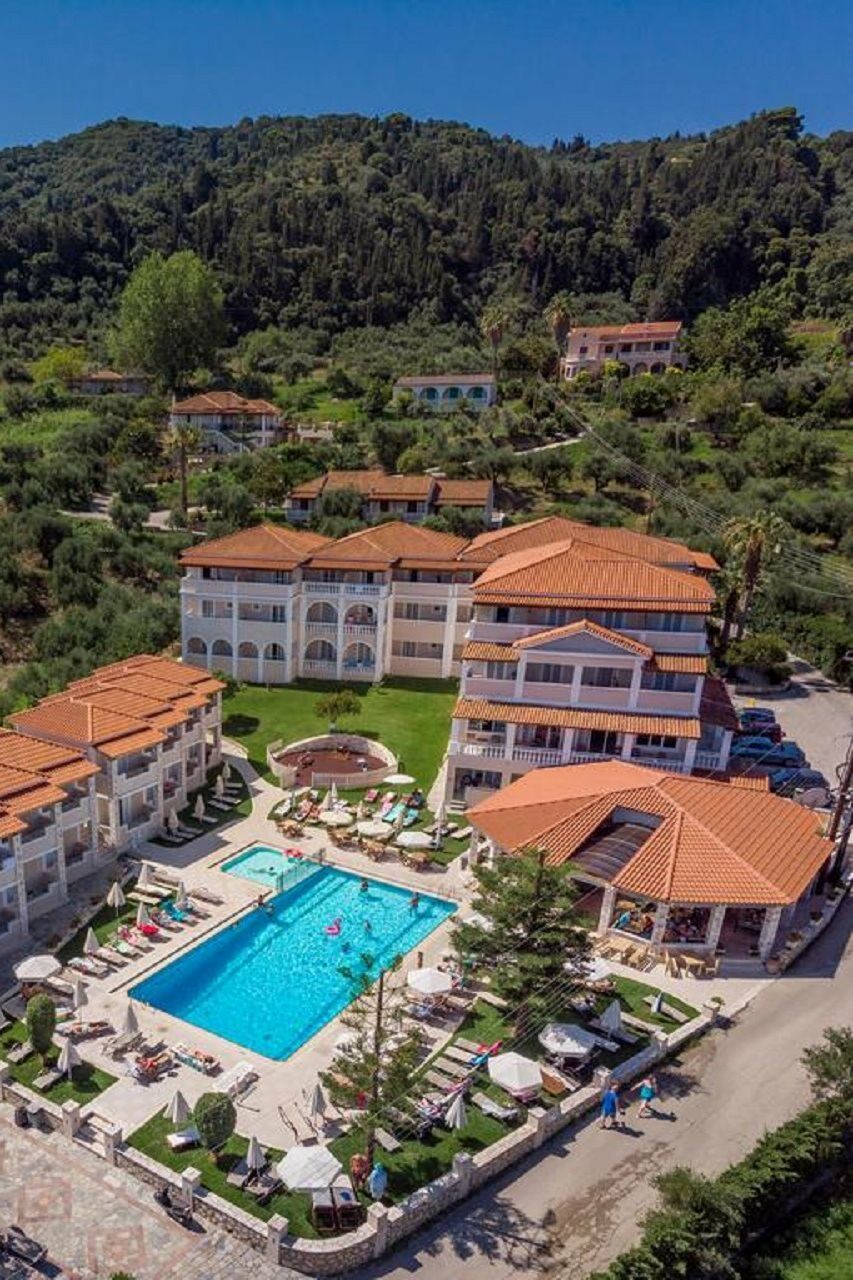Windmill Hotel Аргасі Екстер'єр фото