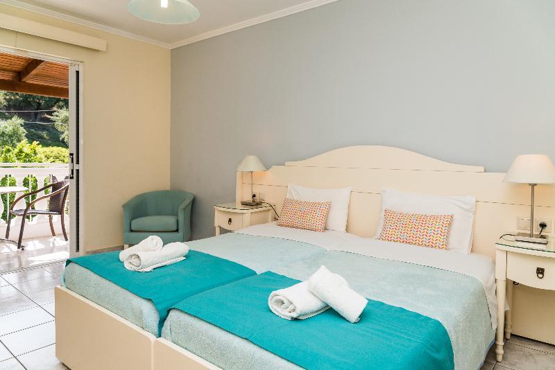 Windmill Hotel Аргасі Екстер'єр фото